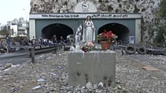 Strade, scuole e banche chiuse in Libano