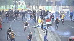 Irak'ta göstericiler geri adım atmıyor: Ölü sayısı artmaya devam ediyor