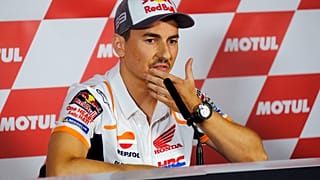 MotoGp, Lorenzo si ritira: "Non vale la pena continuare a soffrire"