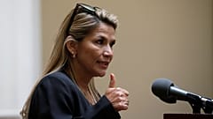  بوليفيا تعترف بغوايدو رئيسا لفنزويلا