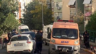 Bakırköy'de biri çocuk 3 kişi, evlerinde ölü bulundu