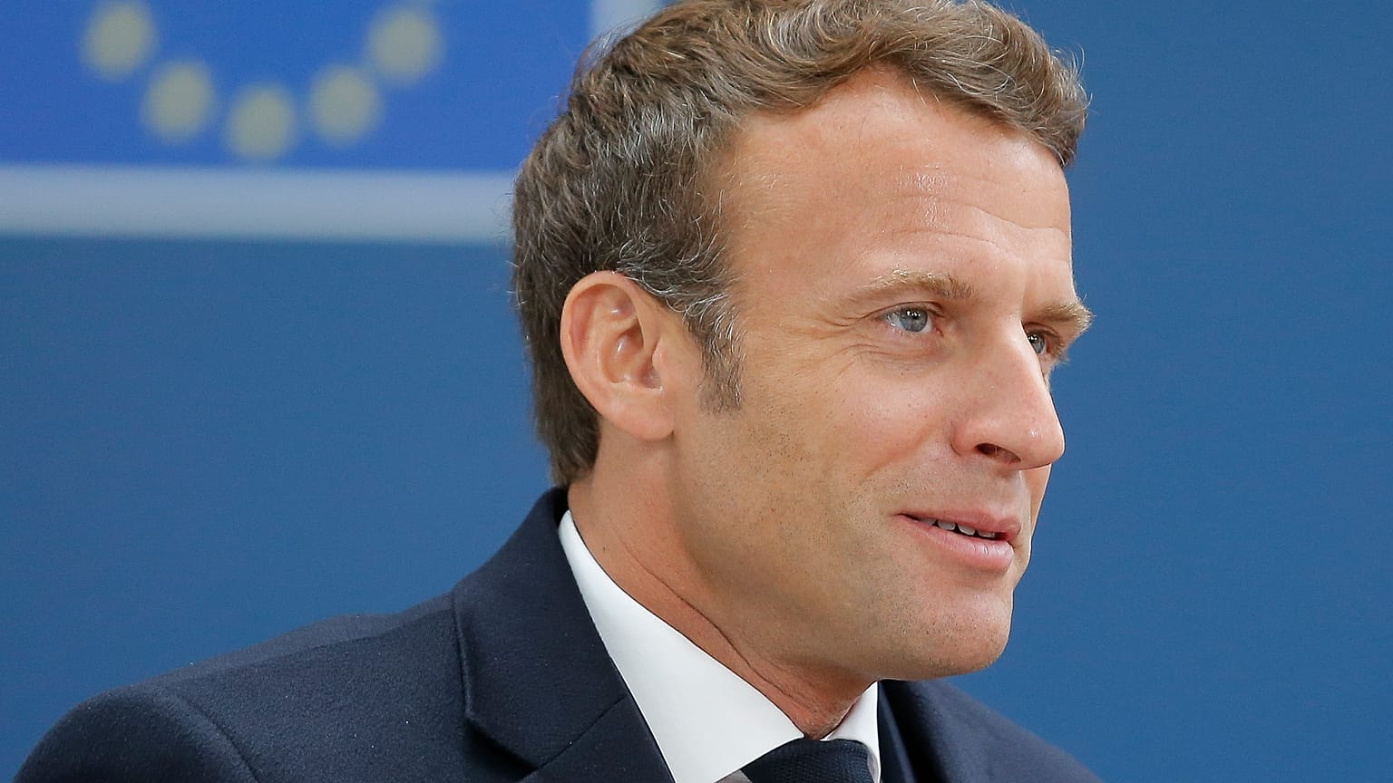 Snapchat-üzenetben szólította fel a francia elnök a diákokat az iskolai zaklatás elleni fellépésre