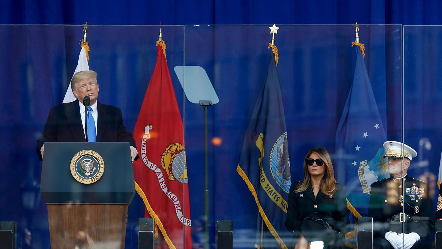 Trump, savaş suçundan mahkum olan veya itham edilen 3 askeri affetti