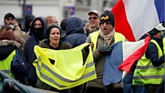 Un an après, les "Gilets jaunes" de nouveau dans la rue