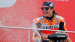 Márquez y Honda reinan en el adiós de Lorenzo