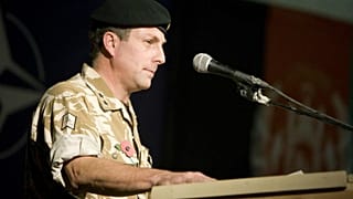 الجنرال نيك كارتر في أفغانستان في العام 2009