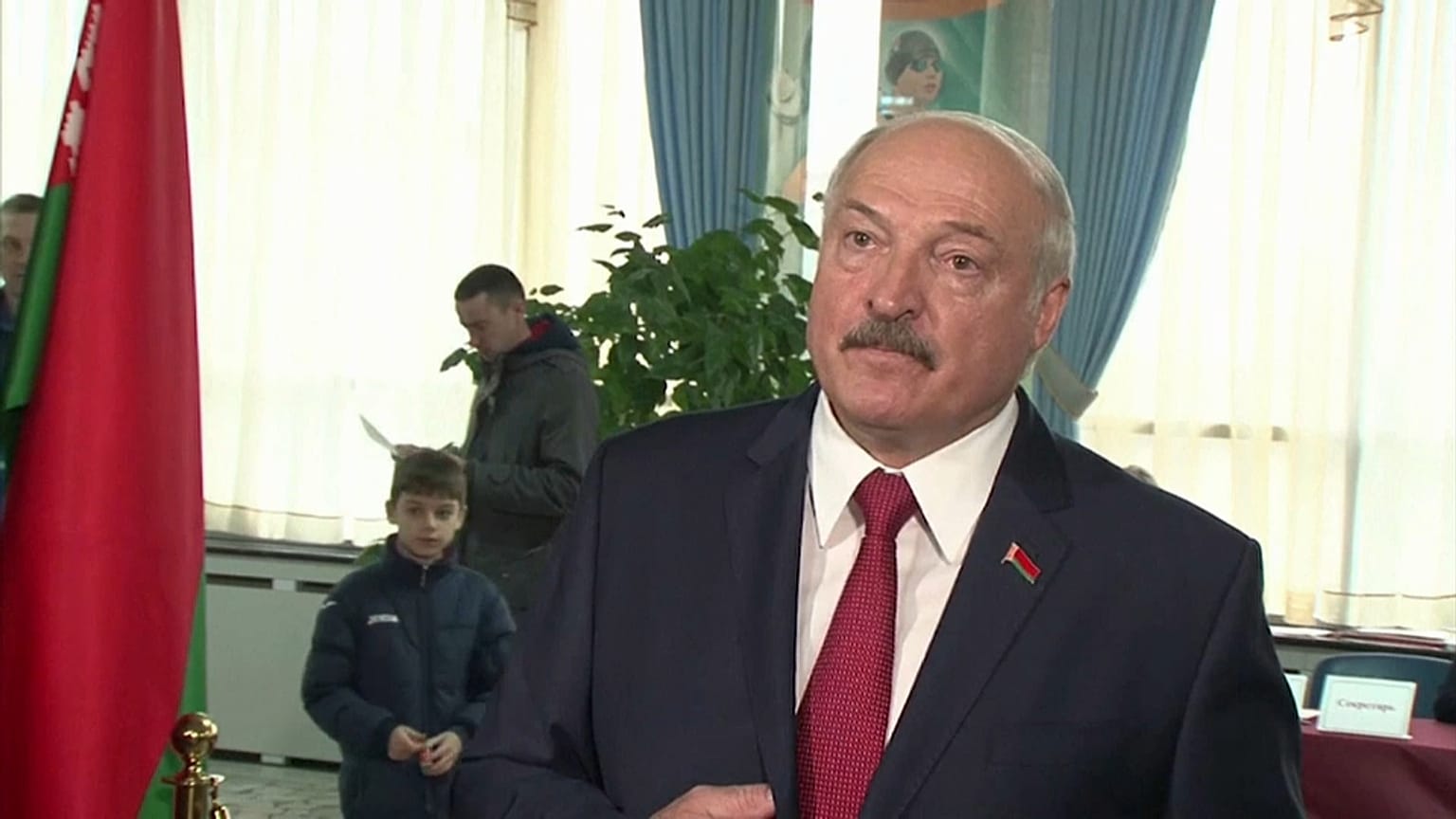 Лукашенко вновь идет на выборы