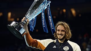 Federer'i eleyen 21 yaşındaki Yunan raket Stefanos Tsitsipas Nitto ATP'de şampiyon oldu