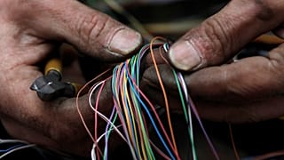 İran hükümeti ülke çapında interneti neden ve nasıl kesti?