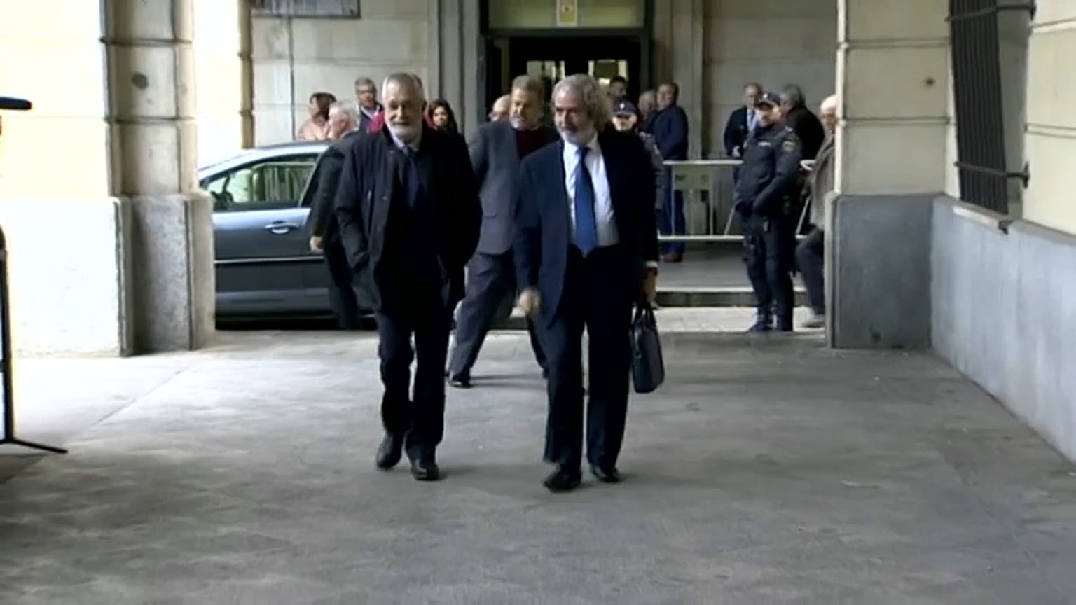 Condenados dos expresidentes socialistas de la región española de Andalucía por corrupción