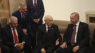 Türkiye Cumhurbaşkanı Recep Tayyip Erdoğan TBMM'de MHP Genel Başkanı Devlet Bahçeli ile bir araya geldi