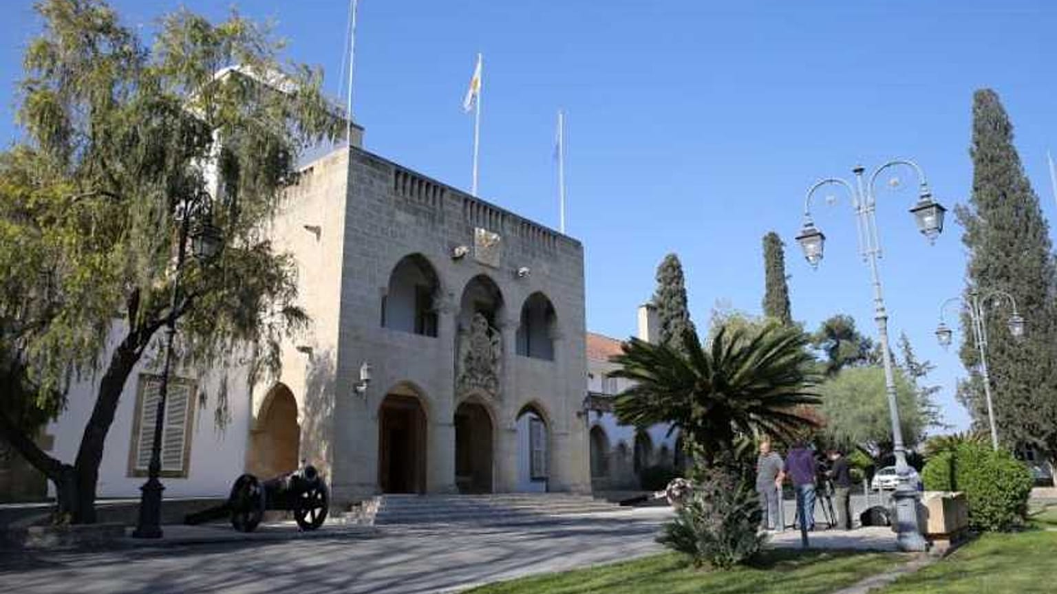 Εθνικό Συμβούλιο: Ενημέρωση των πολιτικών αρχηγών για την τριμερή