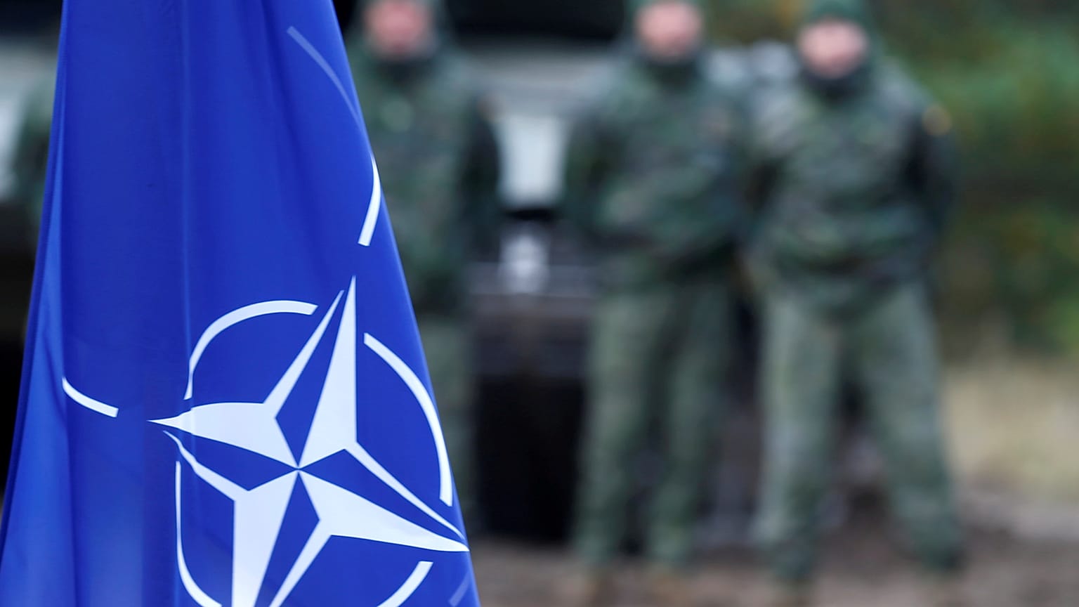 Europeus preparam "reflexão" sobre futuro da NATO