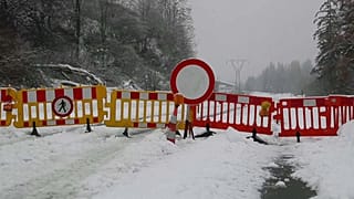 Lage nach Unwetter normalisiert sich - 3-Jähriger spektakulär gerettet