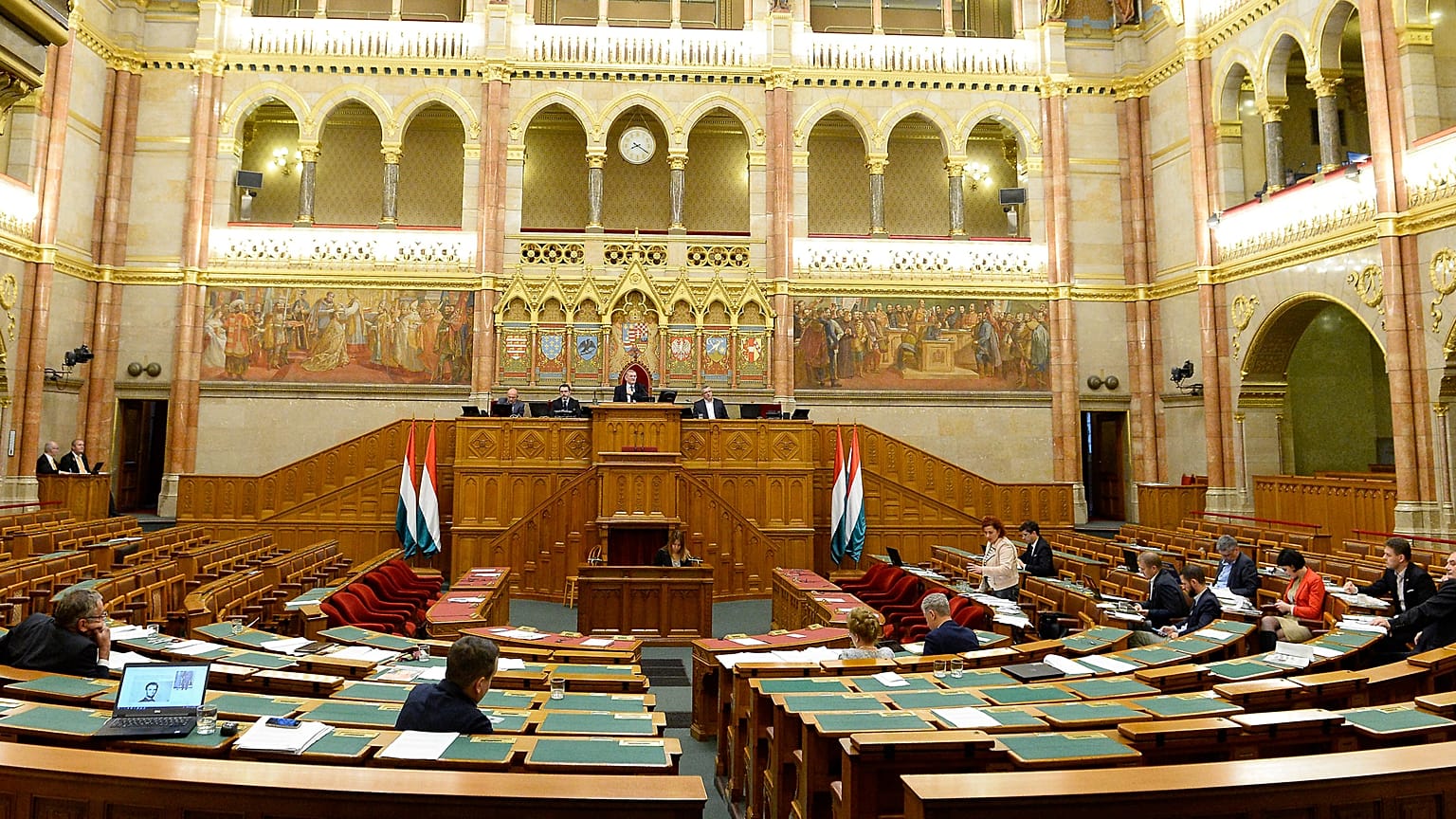 Vita a  házszabály és az országgyűlési törvény módosításáról csütörtök reggel