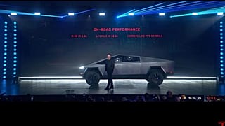 Tesla'nın bilim kurgu filminden esinlendiği Cybertruck adlı yeni aracı