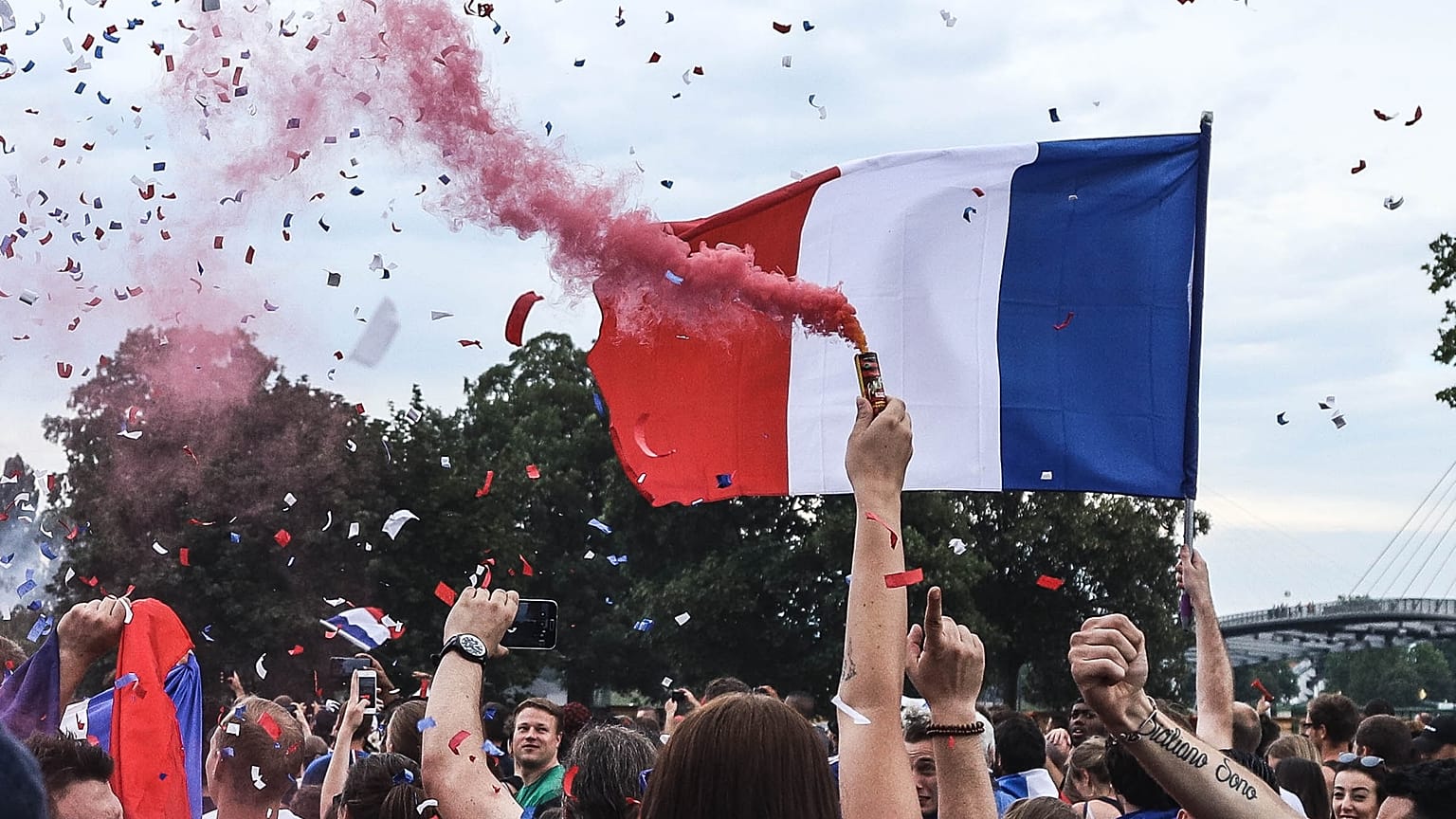 Zu viel Frenglisch: Frankreichs Académie Française schlägt Alarm