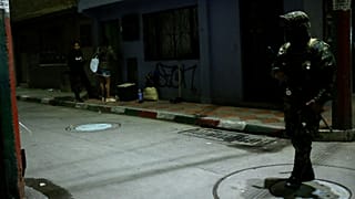 Al menos tres policías muertos en un ataque con bomba en una comisaría en Colombia