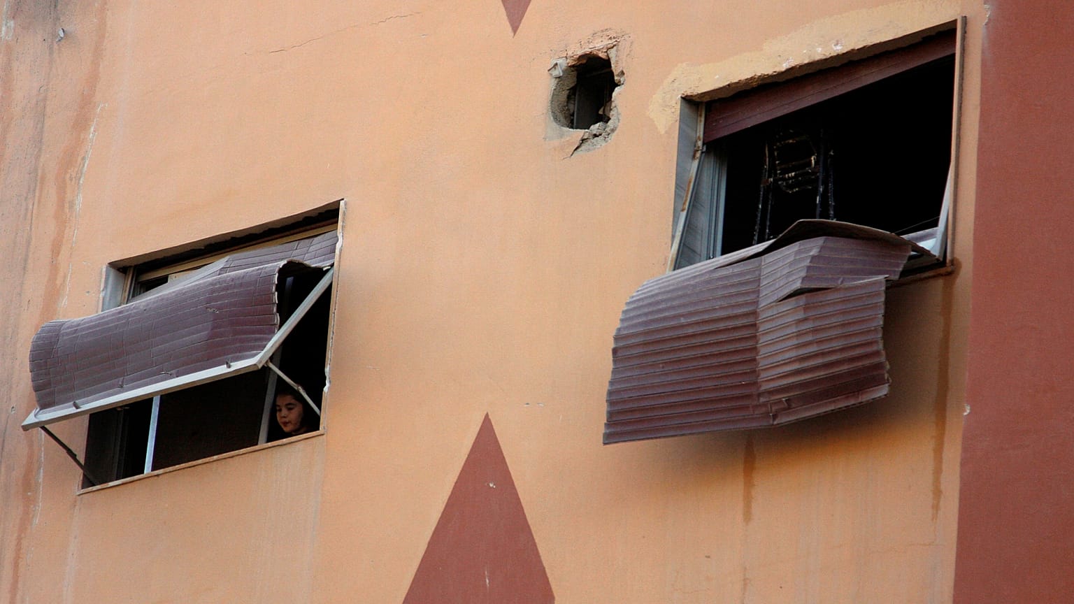 İsrail'den Suriye'ye füze saldırılı misilleme: 2 sivil öldü