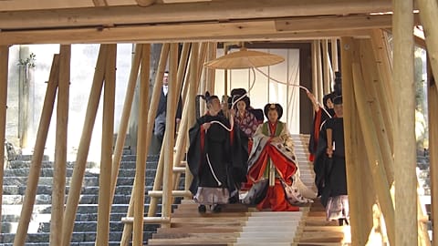 Besuch bei der Sonnengöttin: Inthronisierungsrituale in Japan
