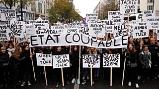Milhares unem-se contra a violência sobre as mulheres