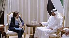 من اللقاء بين بارلي وولي عهد أبوظبي الأمير محمد بن زايد آل نهيان