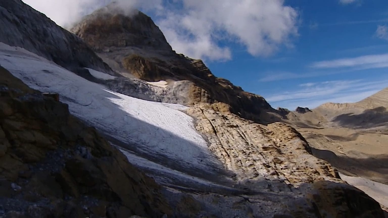 Changement climatique : les glaciers des Pyrénées les plus exposés