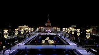 На коньках по ВДНХ