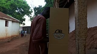 Dados não oficiais apontam para 2ª volta nas presidenciais