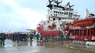 Open Arms e Aita Mari in rotta verso Taranto e Pozzallo, l'Italia apre i porti