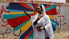 آلاء صلاح، السودان- أرشيف رويترز