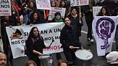 Frankreich sagt der Gewalt gegen Frauen den Kampf an