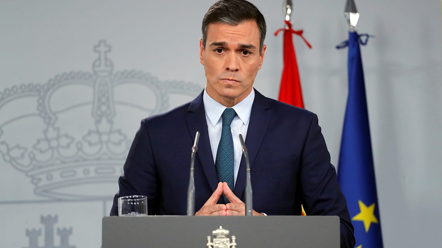 Catalan separatists approve talks with Spanish socialists but demand secession negotiation