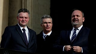 Assassinato de Daphne Caruana Galizia faz baixas no governo maltês