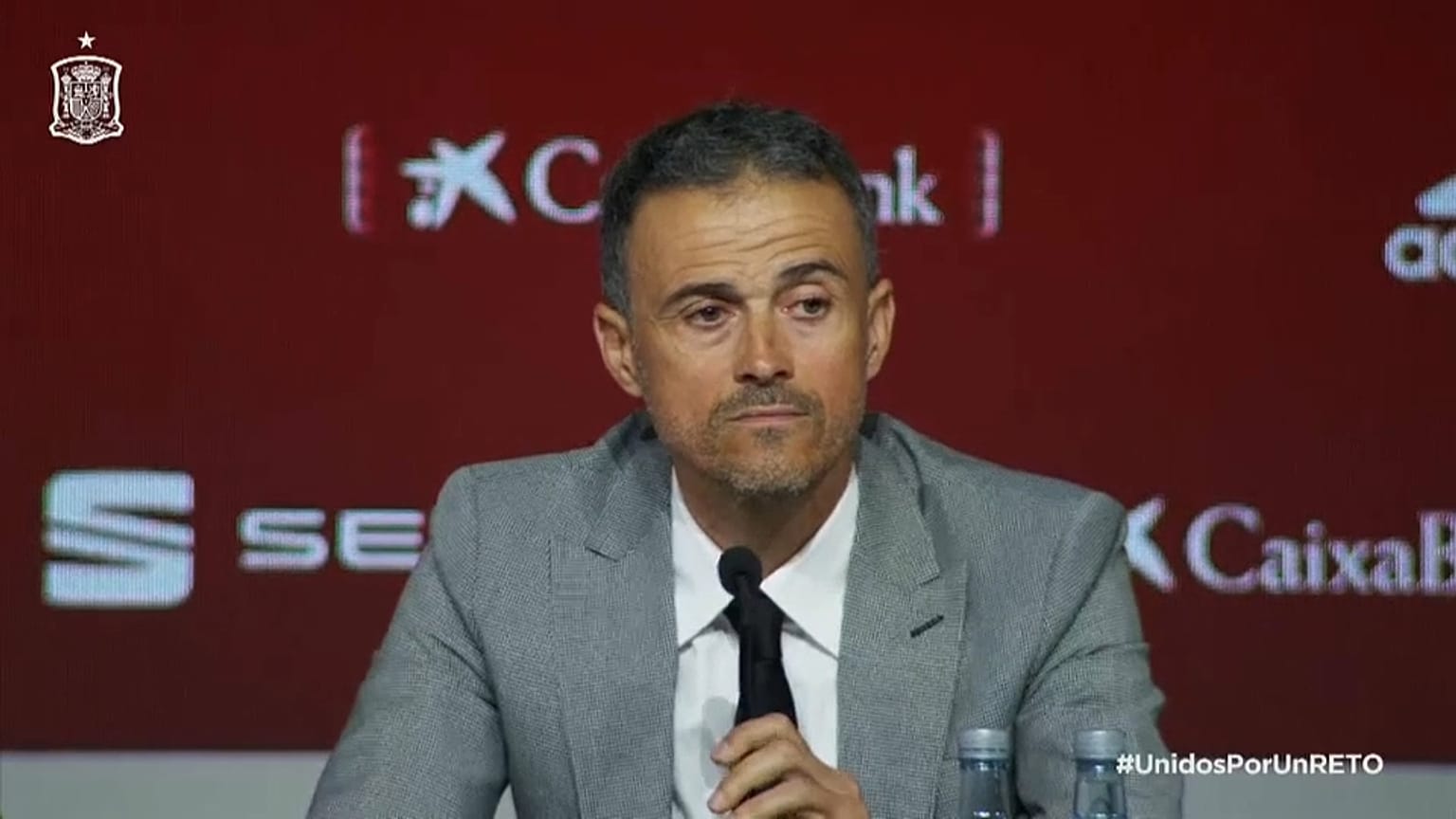 Luis Enrique vuelve a la selcción acusando de "desleal" a Robert Moreno