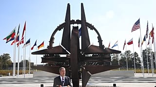 Türkiye, NATO ile ortaya çıkan 'YPG krizinde' talepleri karşılanana kadar geri adım atmayacak
