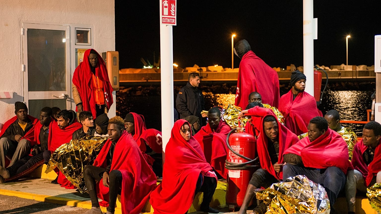 Cuatro muertos y 16 desaparecidos intentando llegar a España en patera