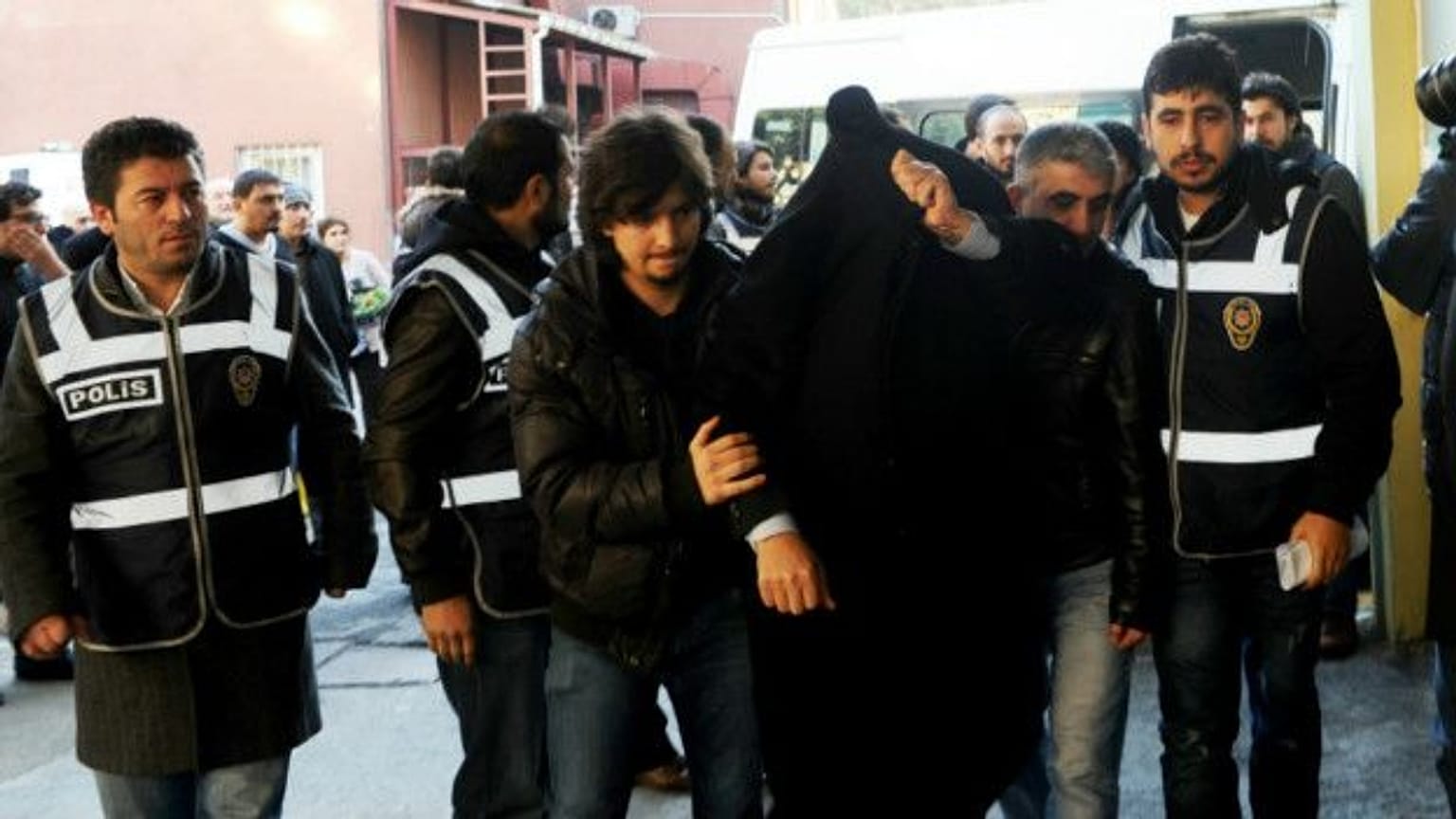 17-25 Aralık soruşturmalarından kalan tek dava da beraat ile sonuçlandı 