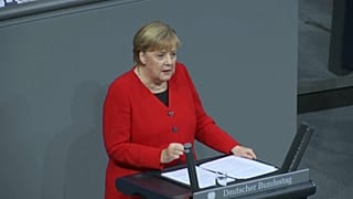 Merkel: Avrupa'nın NATO'ya, NATO'nun da Türkiye'ye ihtiyacı var