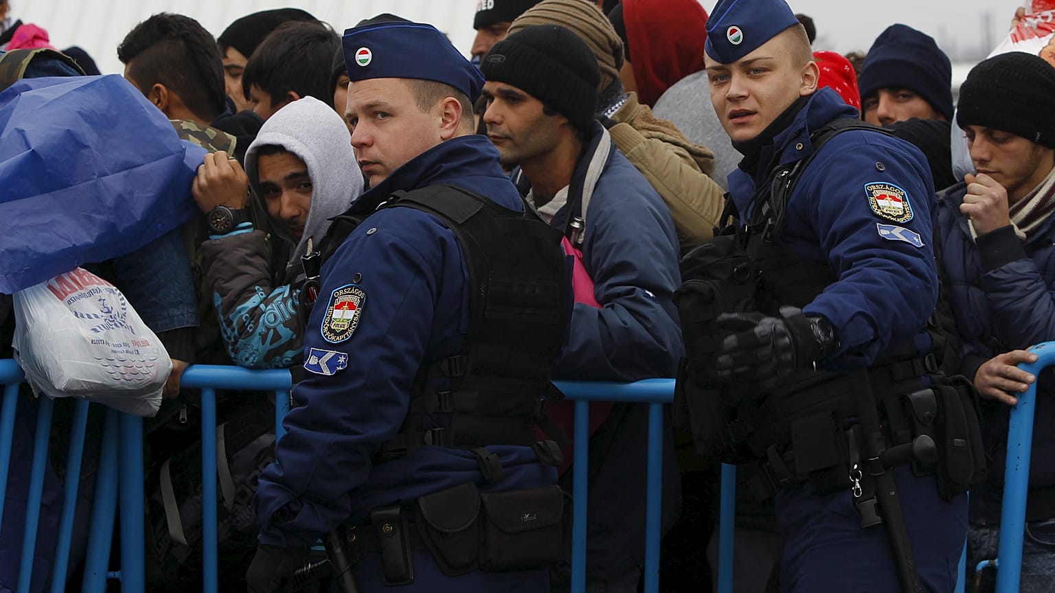 Καταγγελίες για σκόπιμη λιμοκτονία μεταναστών στην Ουγγαρία