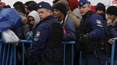 Καταγγελίες για σκόπιμη λιμοκτονία μεταναστών στην Ουγγαρία