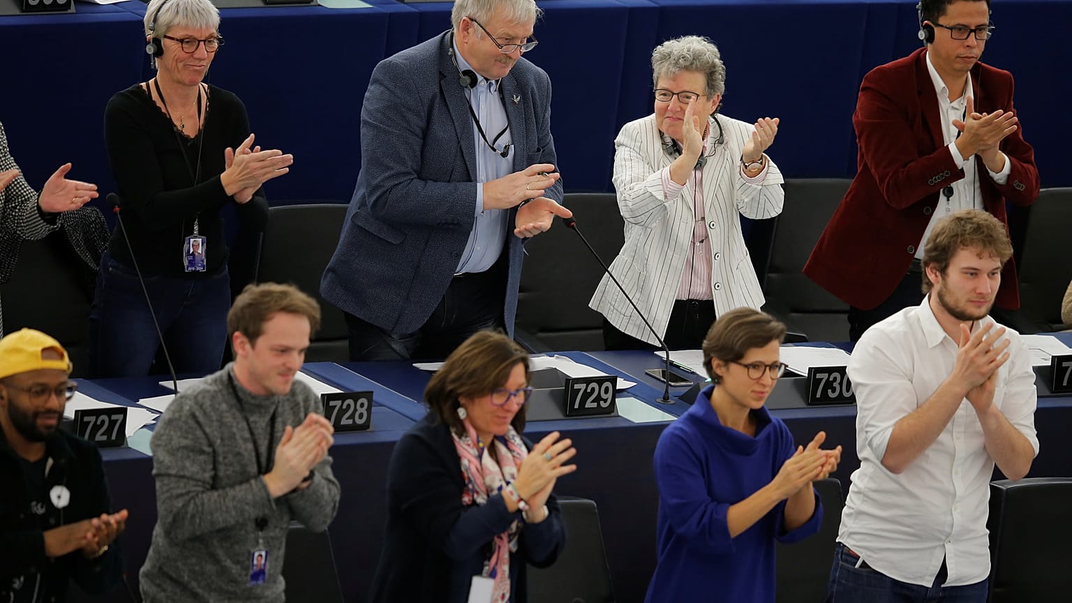 MEPs back 'climate emergency' resolution to push for more aggressive action