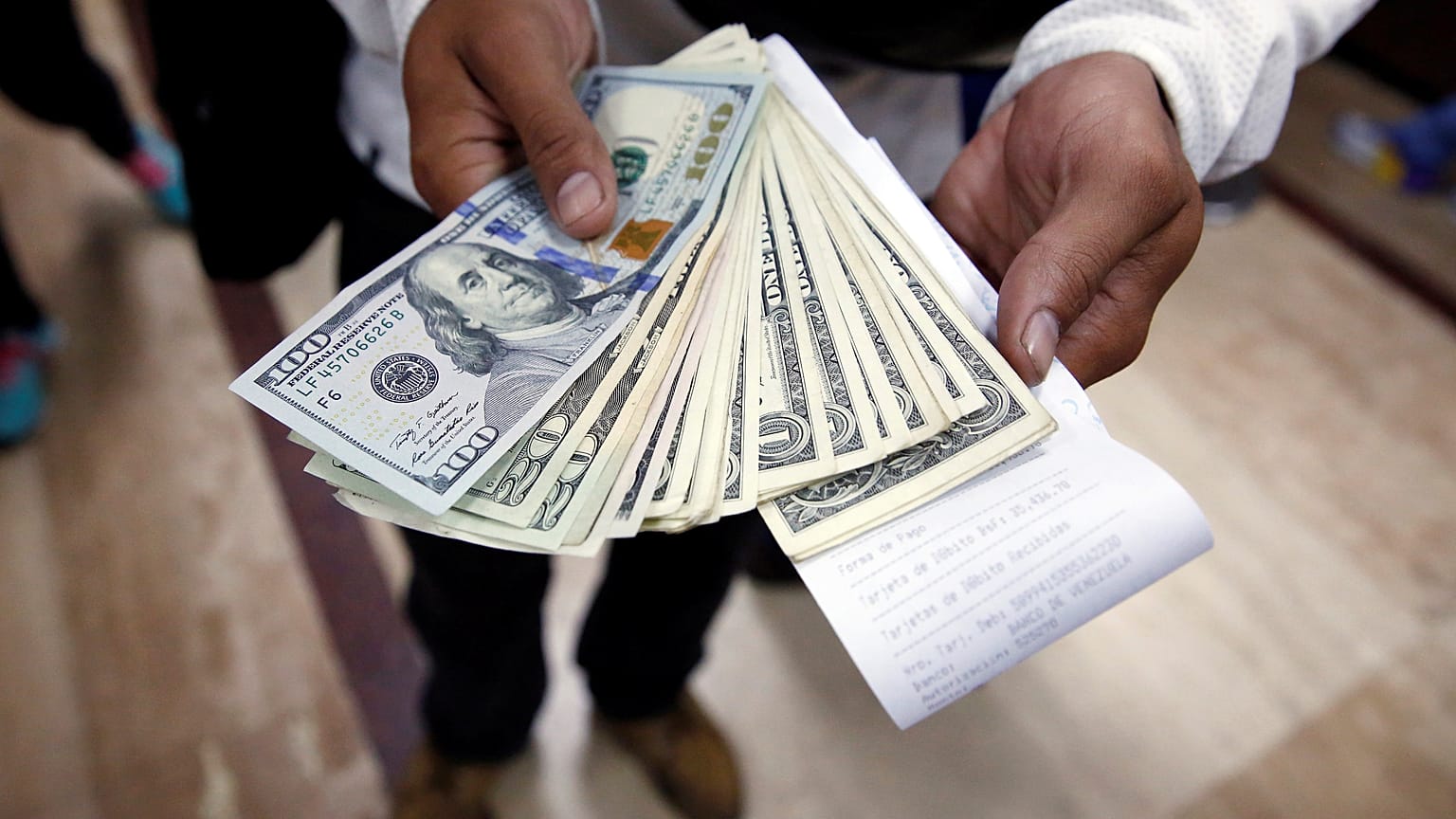 Venezuela, ABD yaptırımları karşısında borçlarını Çin Yuanı ile ödemeyi istiyor