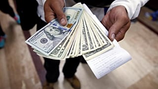Venezuela, ABD yaptırımları karşısında borçlarını Çin Yuanı ile ödemeyi istiyor