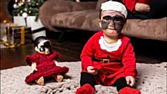 Kind mit "Batman-Maske": Luna aus Florida in Russland behandelt