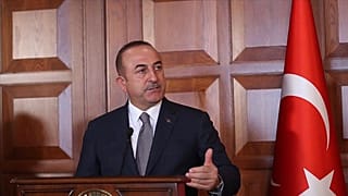 Bakan Çavuşoğlu'dan Barış Pınarı Harekatı'nı eleştiren Macron'a: 'Terör devleti kurmak istiyordu'