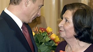 Rusya Devlet Başkanı Putin, Goar Vartanyan'ı Dünya Kadınlar Günü'nde kutlarken