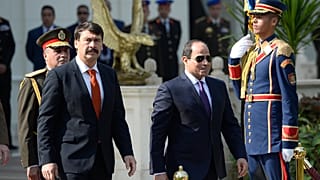 "Újraértelmezte" a magyar himnuszt az egyiptomi katonazenekar 