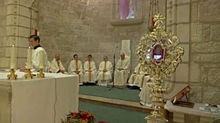 Vaticano restituisce a Betlemme un frammento della Mangiatoia di Gesù
