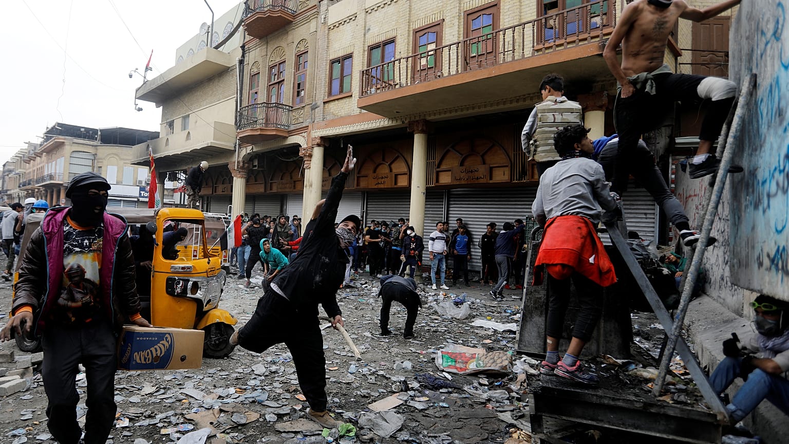 Nach wochenlangen Protesten: Iraks Regierungschef kündigt Rücktritt an